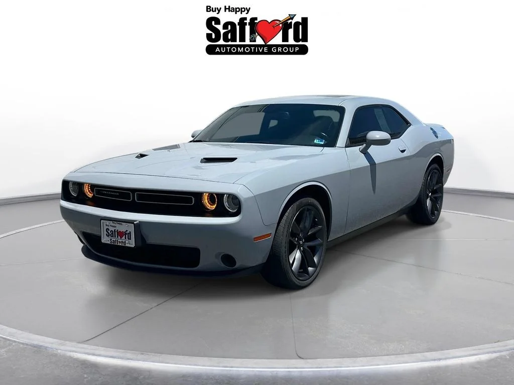 2021 Dodge Challenger SXT Auto's photo