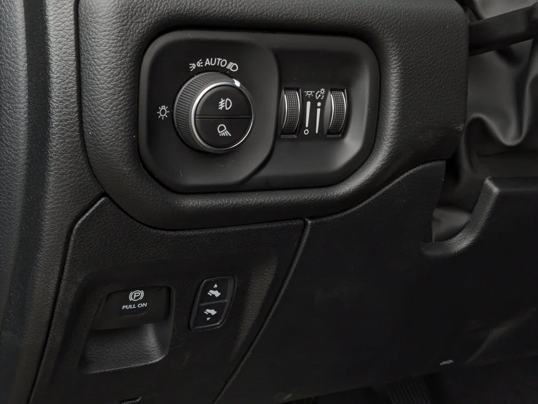 New 2026 Black RAM Sport - - 4x4 - Panoramic Sunroof - Sport Performance Hood - Hurricane Turbo - 3.92 Axle & More! image 16