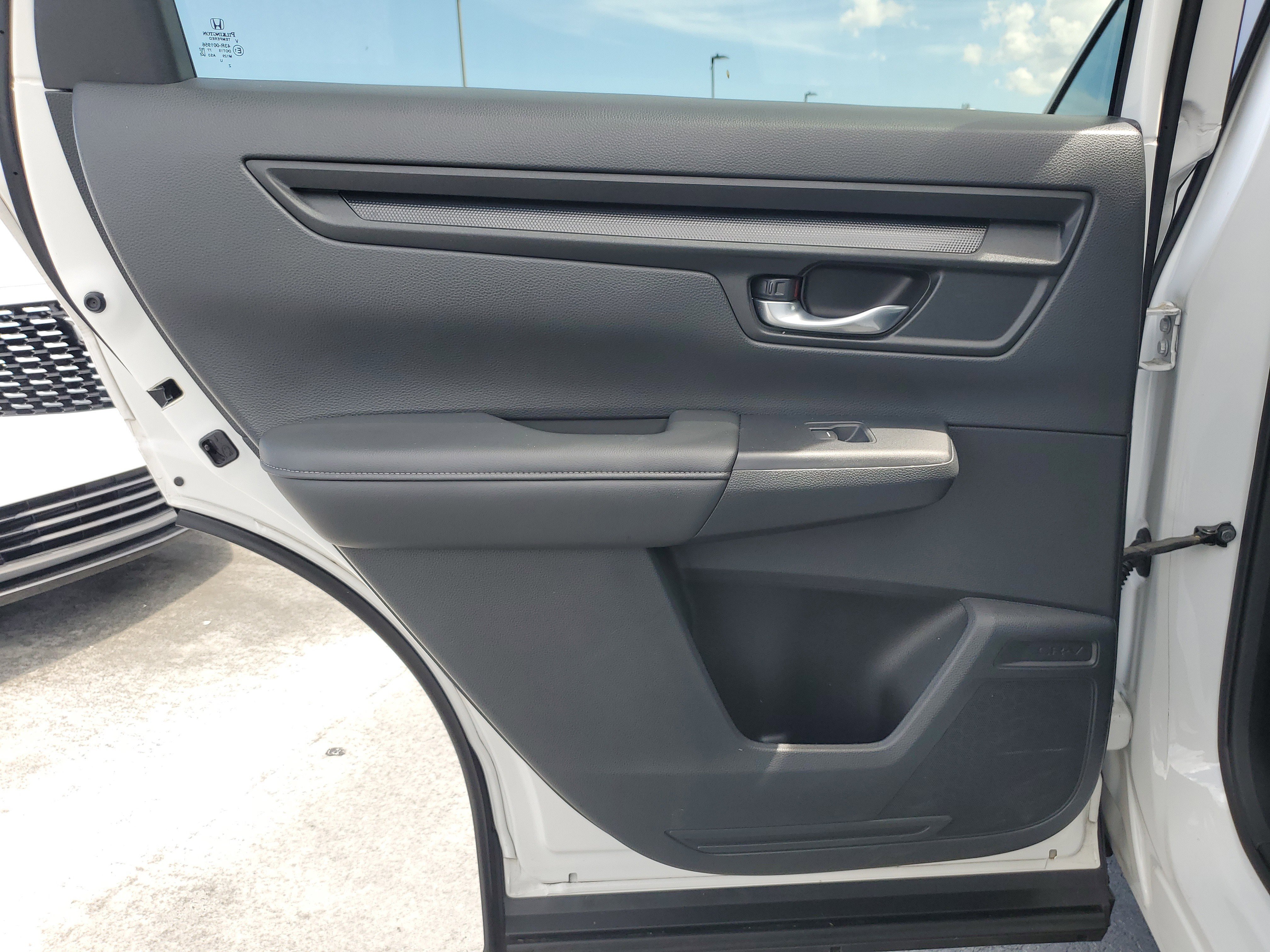 Used 2024 White Honda EX image 16