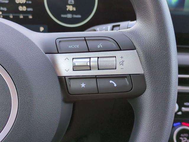 New 2026 White Hyundai SEL Activity FWD image 26