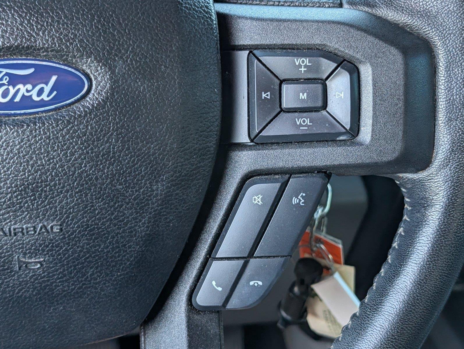 Used 2018 Ruby Red Metallic Tinted Clearcoat Ford XLT image 25