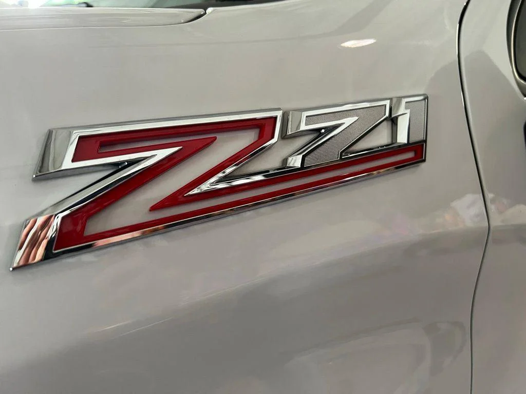 Used 2023 Summit White Chevrolet LT Trail Boss image 5