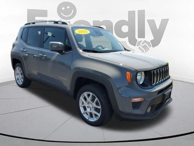 Used 2021 Gray Jeep Latitude image 7