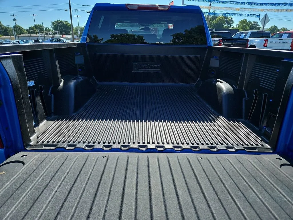 Used 2026 Riptide Blue Metallic Chevrolet RST image 8