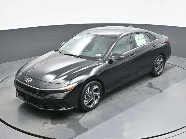 New 2026 Black Hyundai Limited image 13