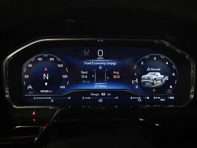 Used 2024 Summit White Chevrolet RST image 22