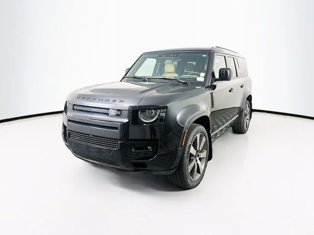 2026 Land Rover Defender 130 V8