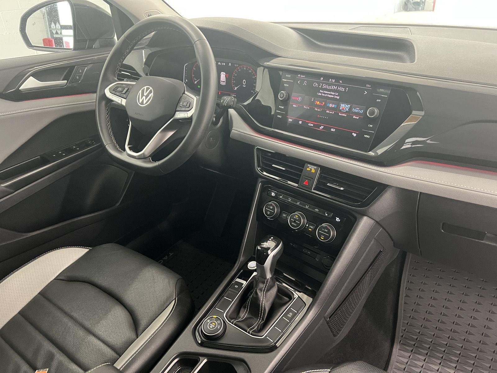 2022 Volkswagen Taos SEL - Photo 30