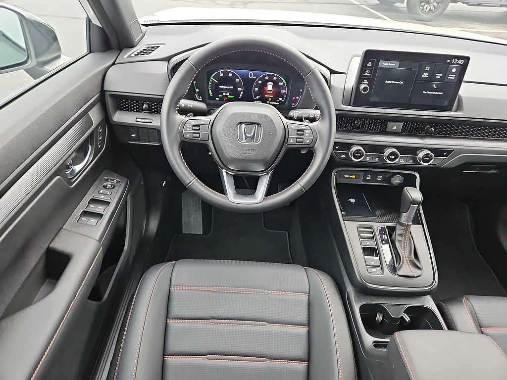 Certified Used 2026 Platinum White Pearl Honda Sport-L image 9