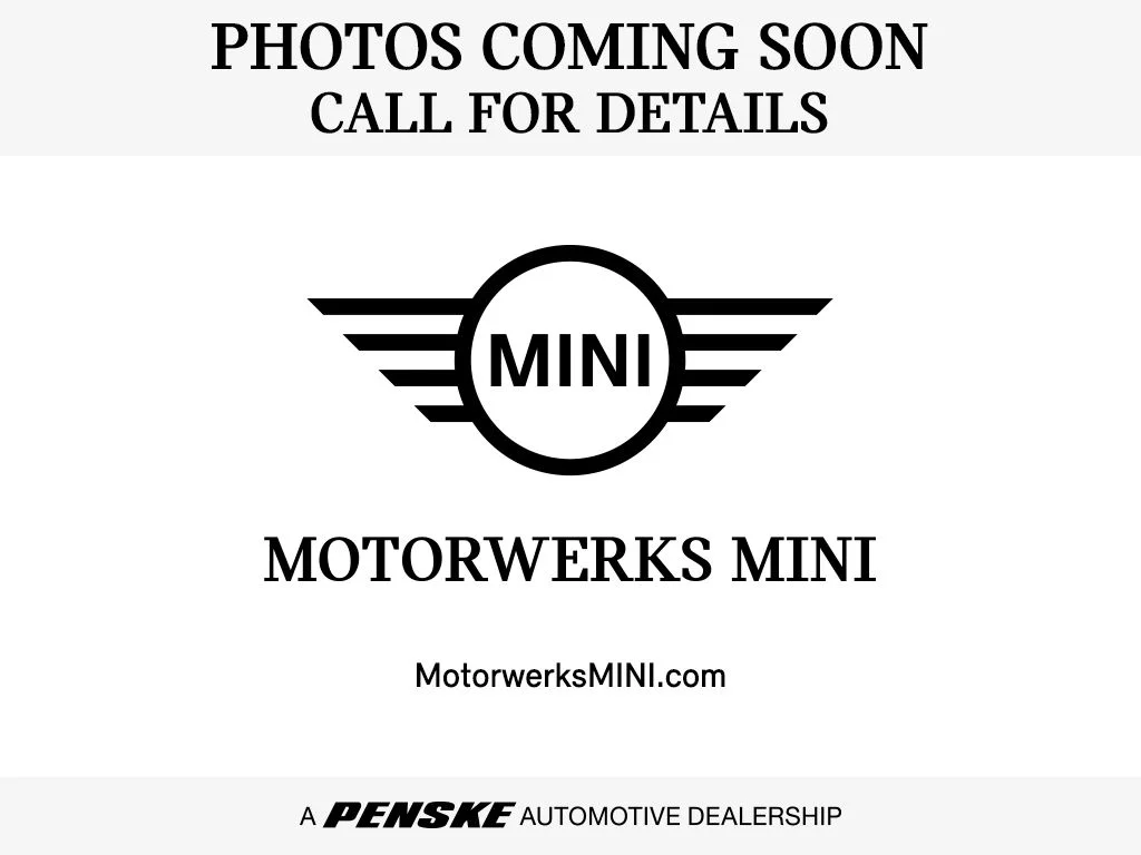 2024 MINI Hardtop Cooper SE's photo