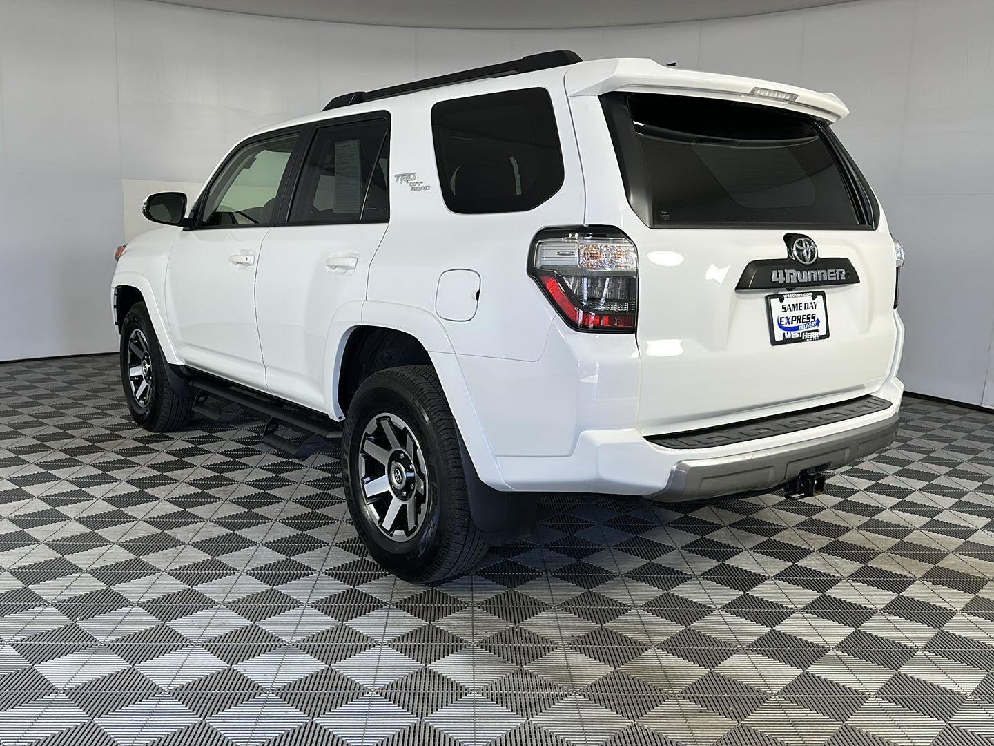 Certified Used 2024 Ice Cap Toyota TRD Off Road Premium image 5