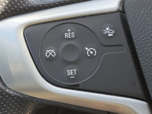 Used 2023 Marine Metallic GMC SLE image 10