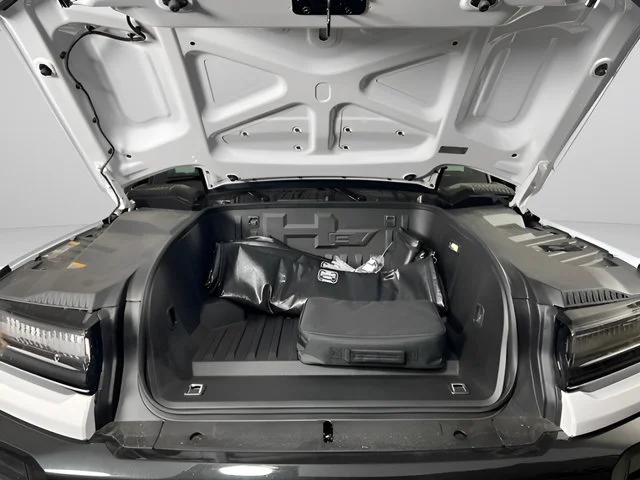 2026 GMC HUMMER EV 2X - Photo 12