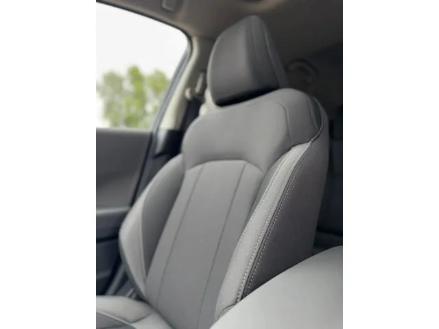 New 2026 CRYSTAL BLACK SILICA Subaru Premium image 31
