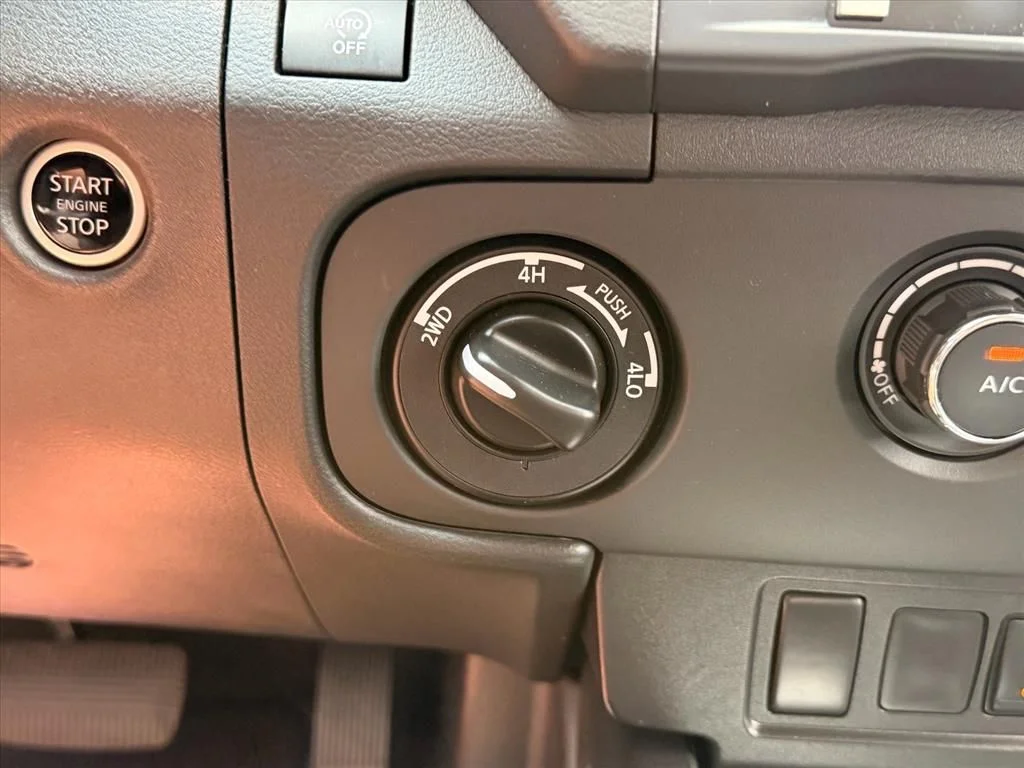 Used 2025 Gray Nissan SV image 25