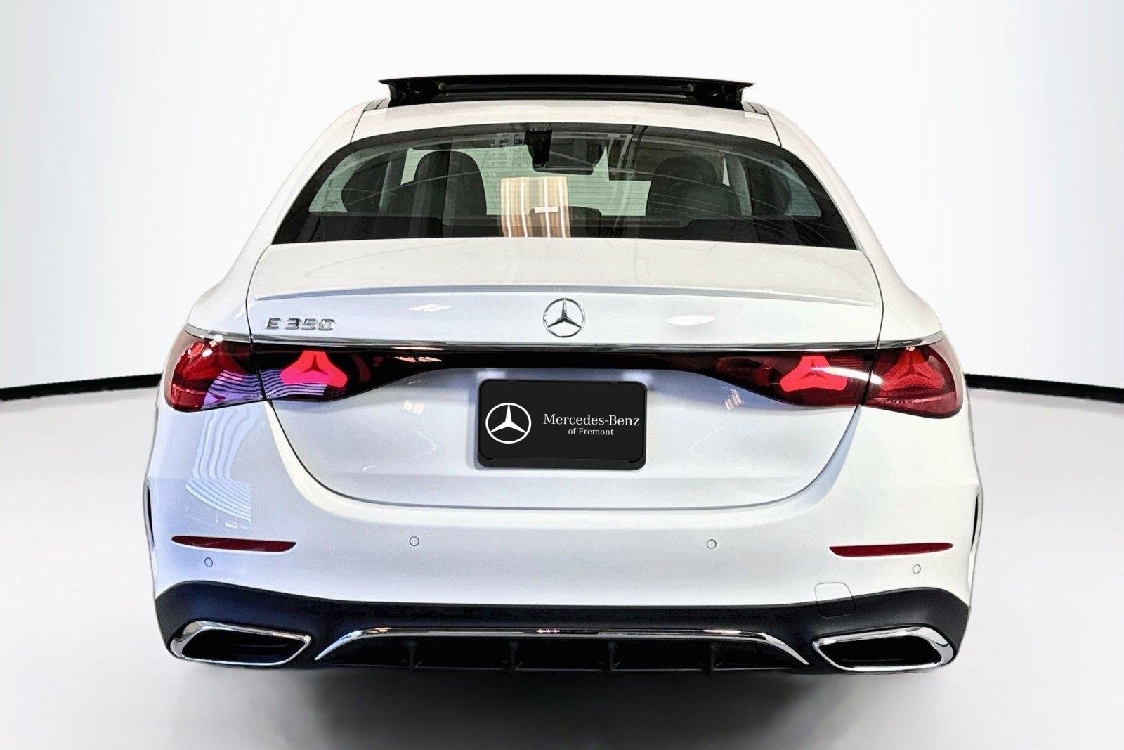 New 2026 Polar White Mercedes-Benz E 350 image 6