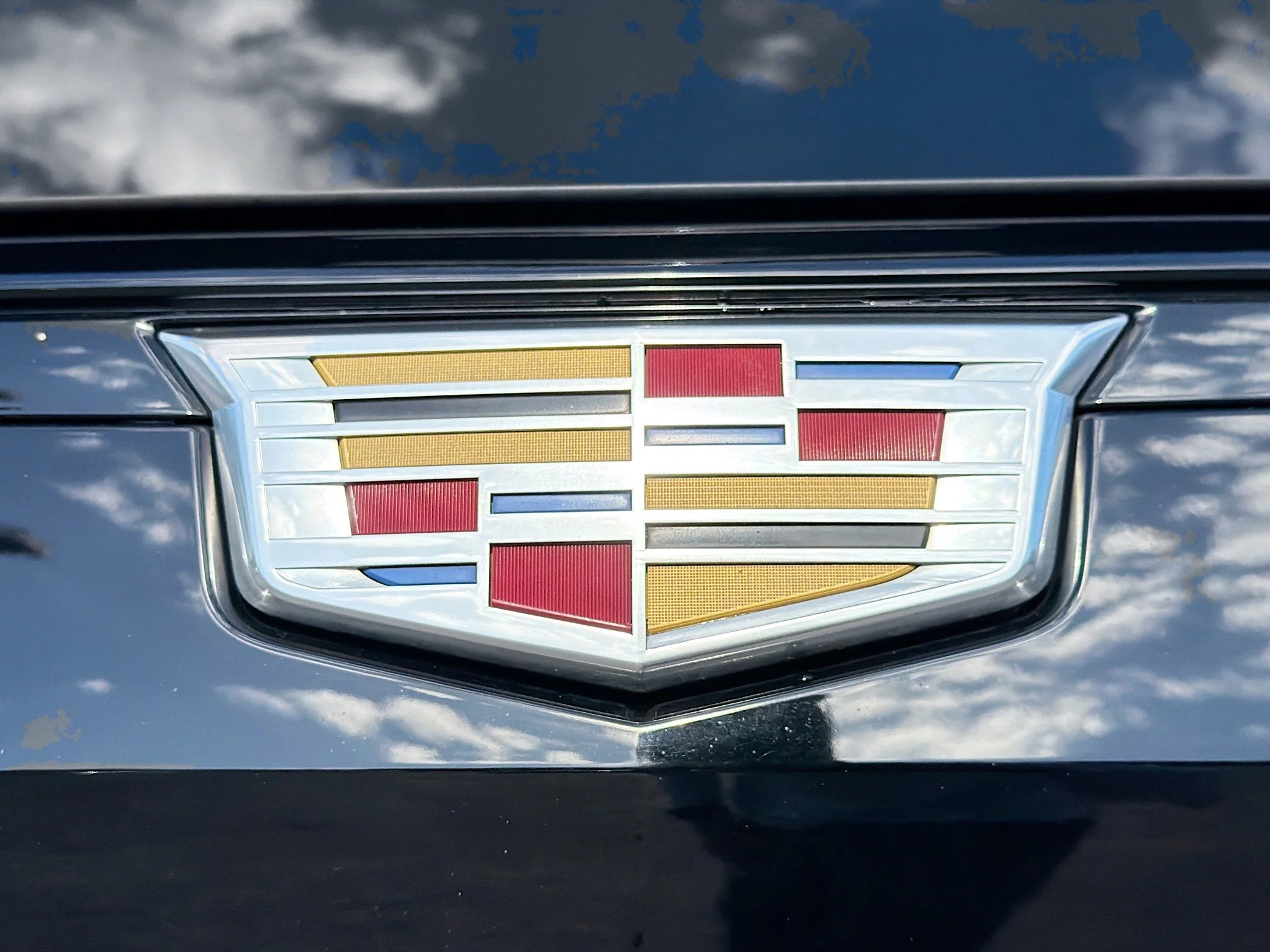 Used 2022 Black Raven Cadillac Sport Platinum image 11