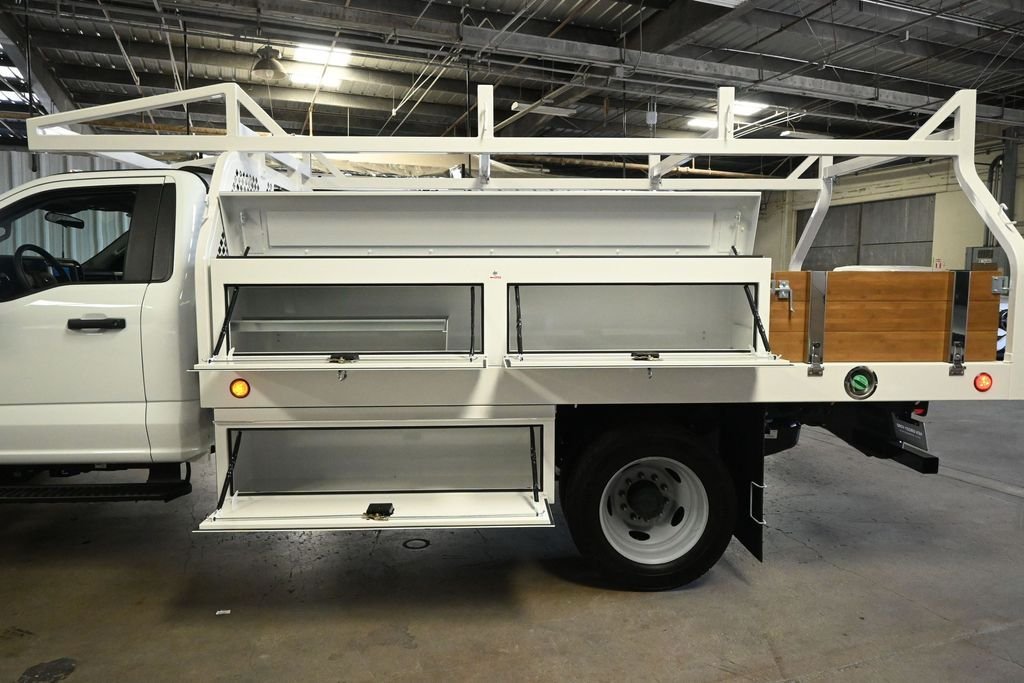New 2026 Oxford White Ford XL image 23