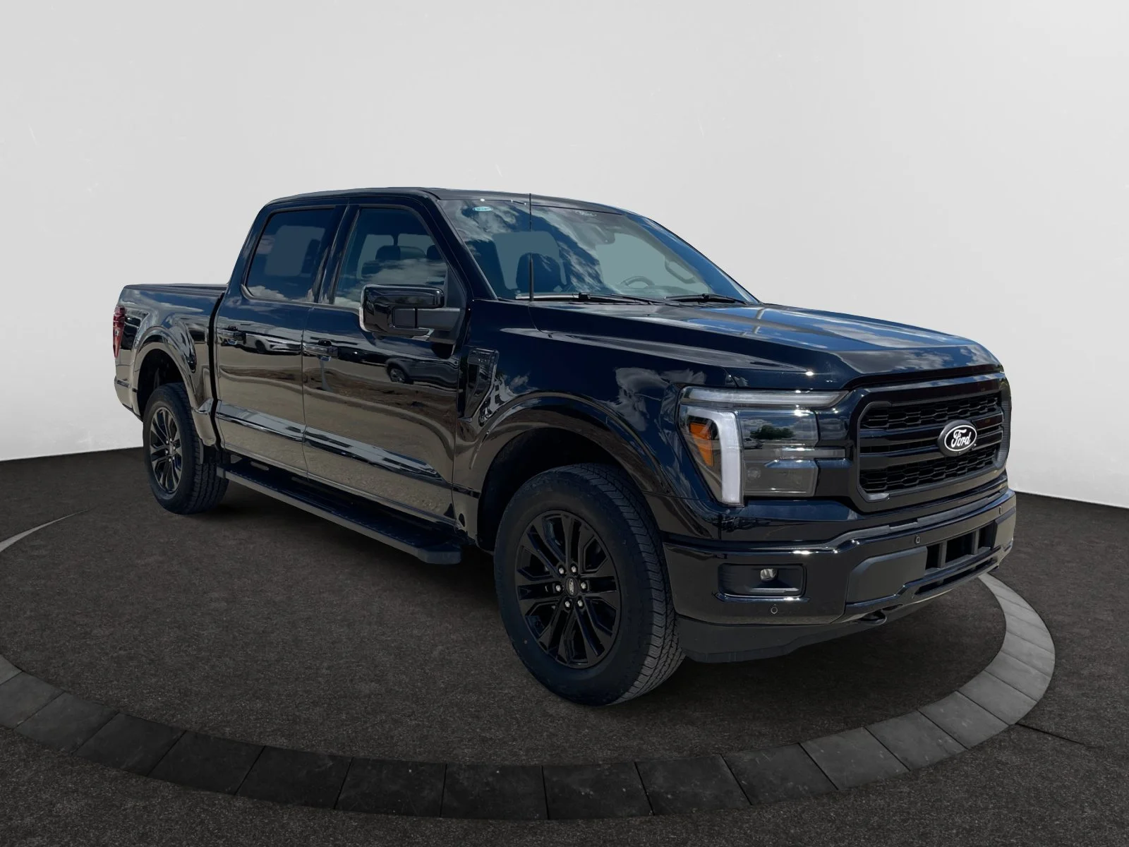 New 2026 Agate Black Metallic Ford Lariat image 7
