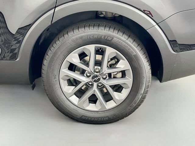 2023 Kia Telluride LX - Photo 36