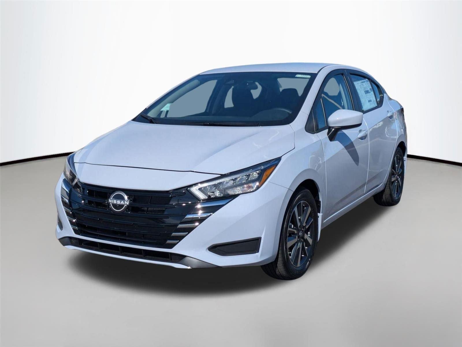 2025 Nissan Versa 1.6 SV CVT's photo
