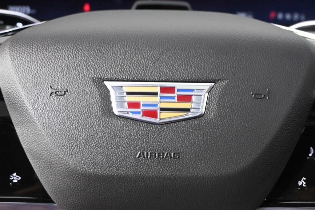 Used 2025 Crystal White Tricoat Cadillac Premium Luxury image 36