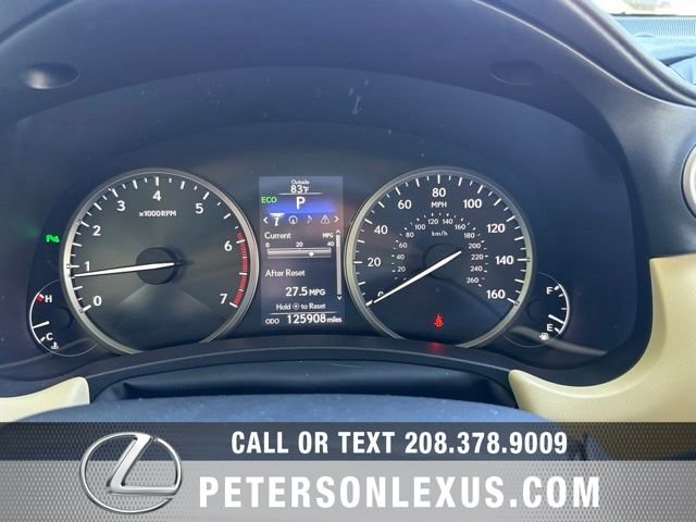 Used 2015 White Lexus Premium image 29