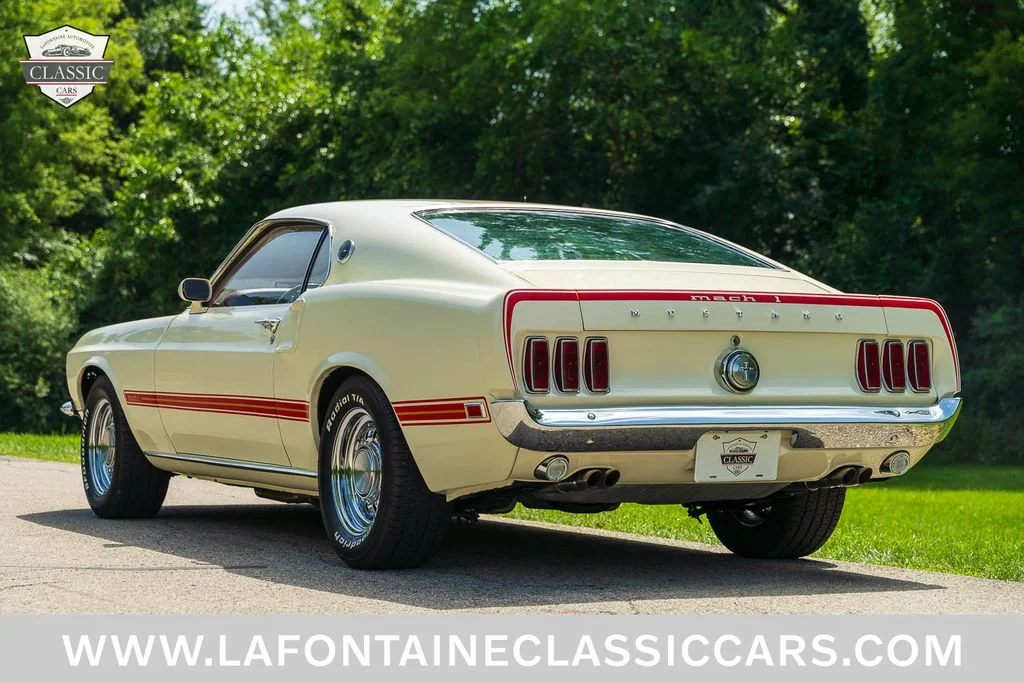 Used 1969 White Ford Mach 1 image 2