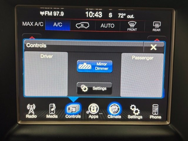 Used 2016 Silver Jeep Laredo image 34