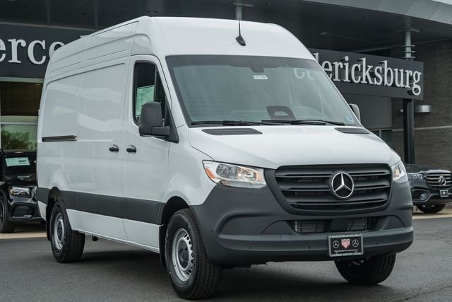 2026 Mercedes-Benz Sprinter 2500 144 WB HO's photo