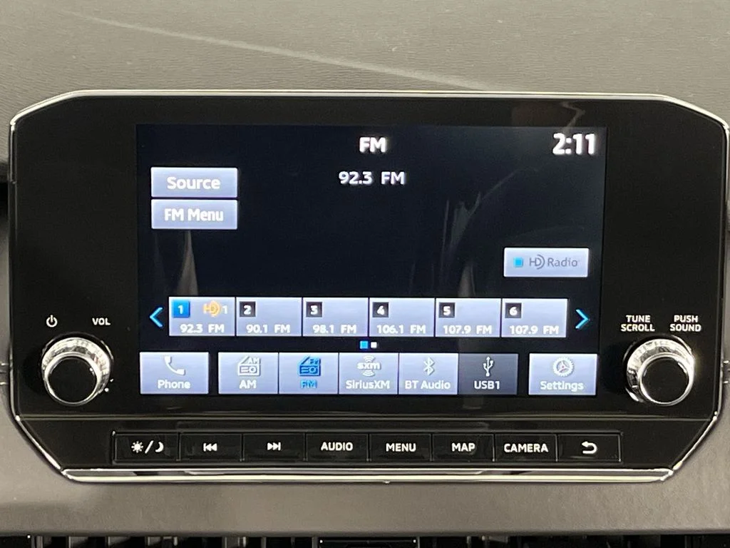 2025 Mitsubishi Outlander Plug-in Hybrid SE - Photo 17
