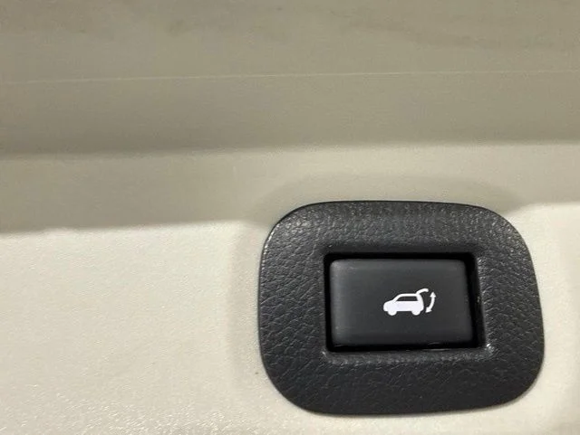 Used 2019 Gray Nissan SV image 12