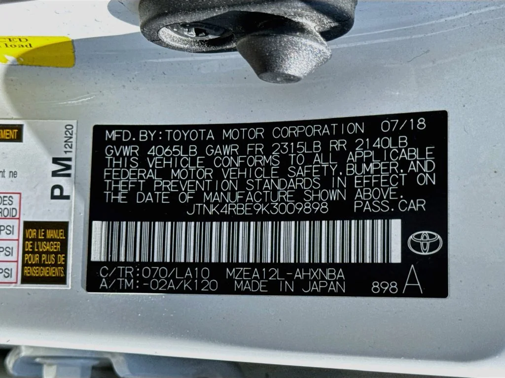Used 2019 White Toyota XSE image 39
