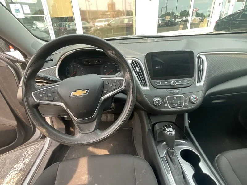 Used 2020 Silver Chevrolet LS image 7