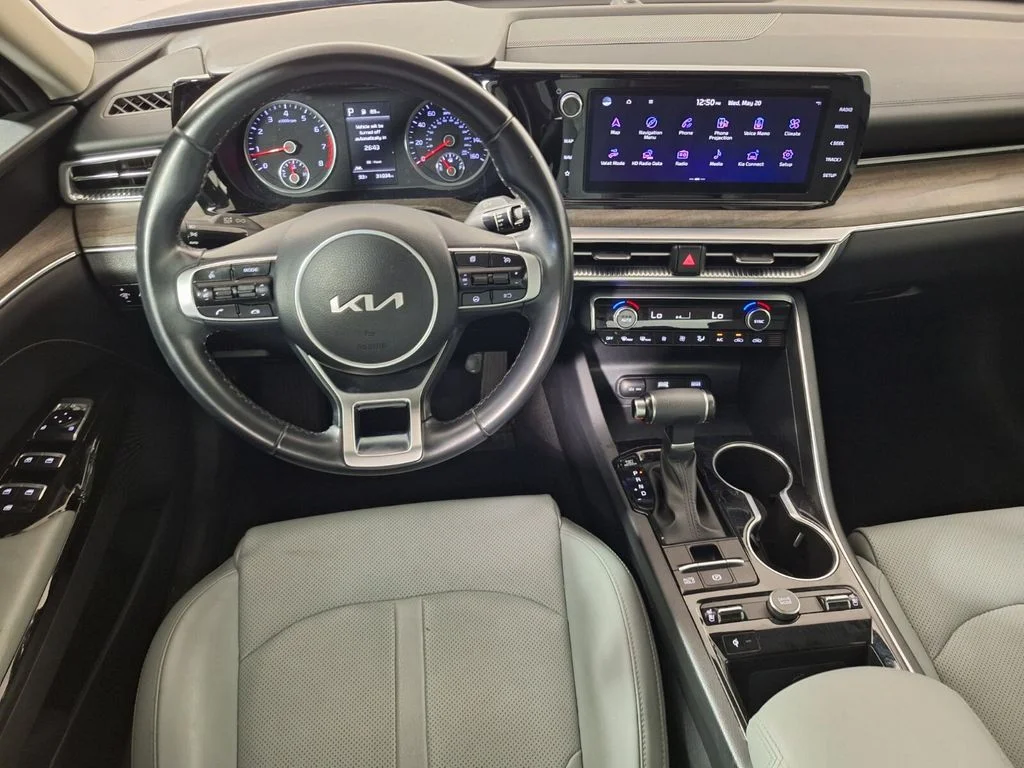 Used 2024 Gray Kia EX image 9
