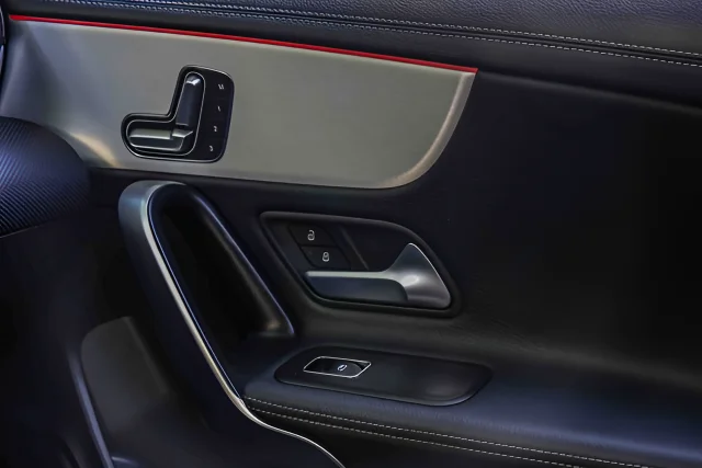 2025 Mercedes-Benz CLA CLA 250 - Photo 17