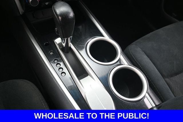 Used 2014 Silver Nissan SV image 27