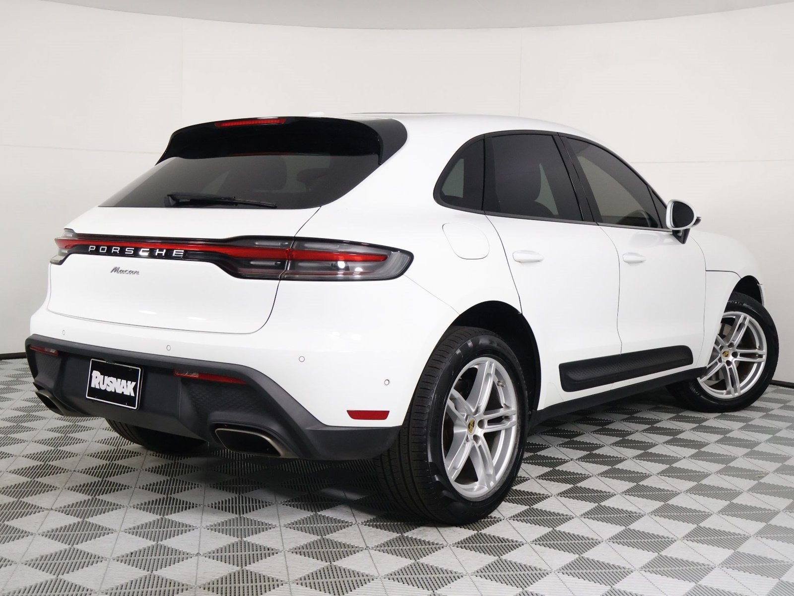 Certified Used 2023 White Porsche  image 7