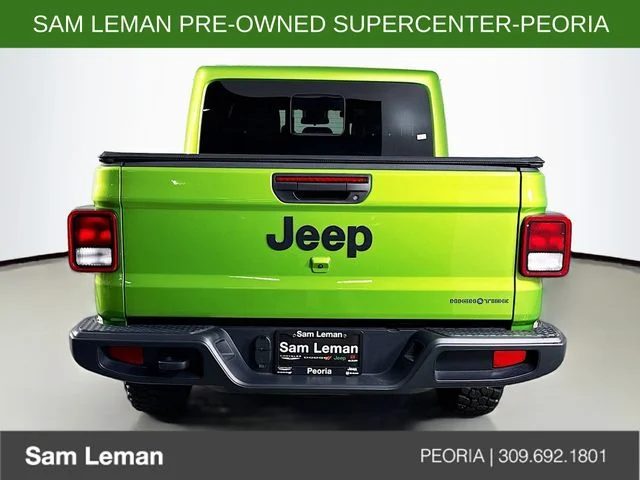 Used 2025 Green Jeep High Tide image 6