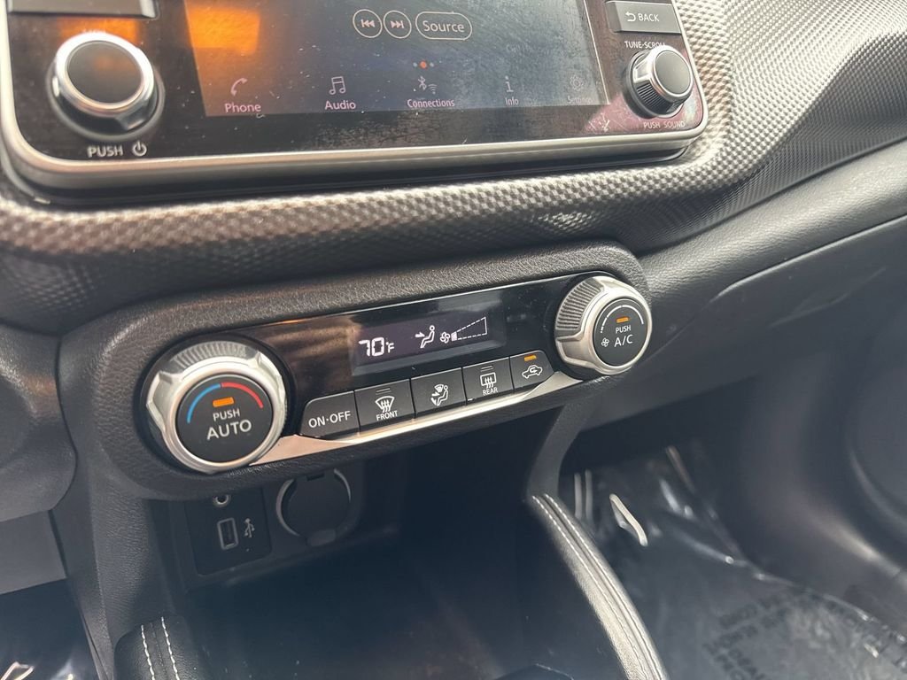 Used 2018 Silver Nissan SV image 15