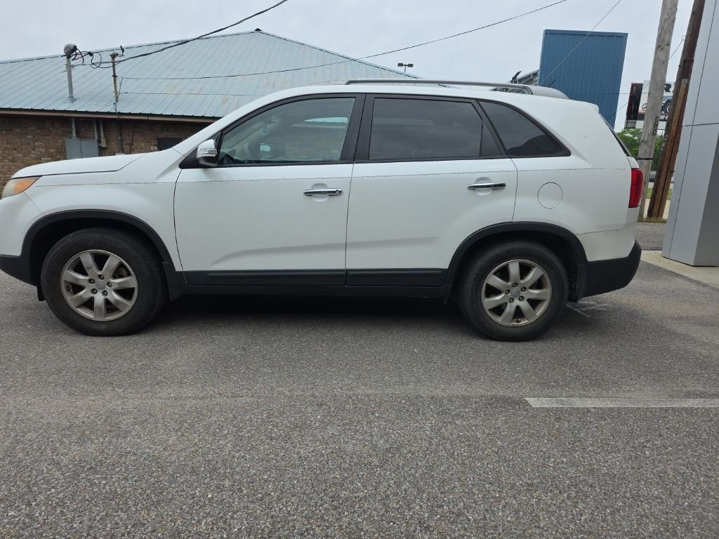 Used 2012 Kia Sorento LX with VIN 5XYKT3A67CG213269 for sale in Andalusia, AL