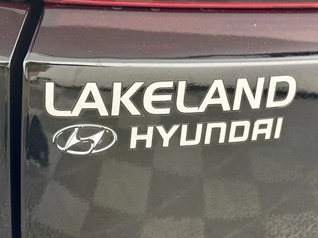 New 2027 Black Hyundai SEL image 25