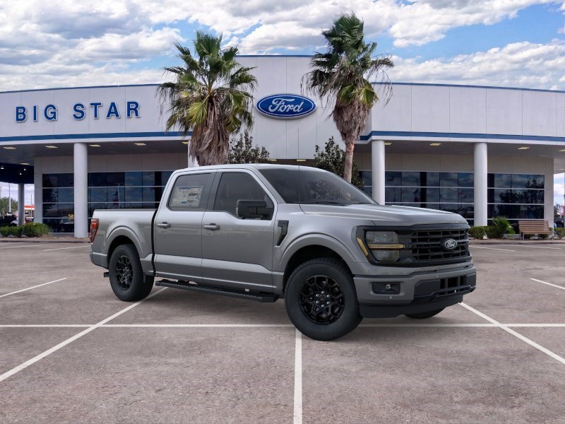 New 2026 Carbonized Gray Metallic Ford XLT image 7
