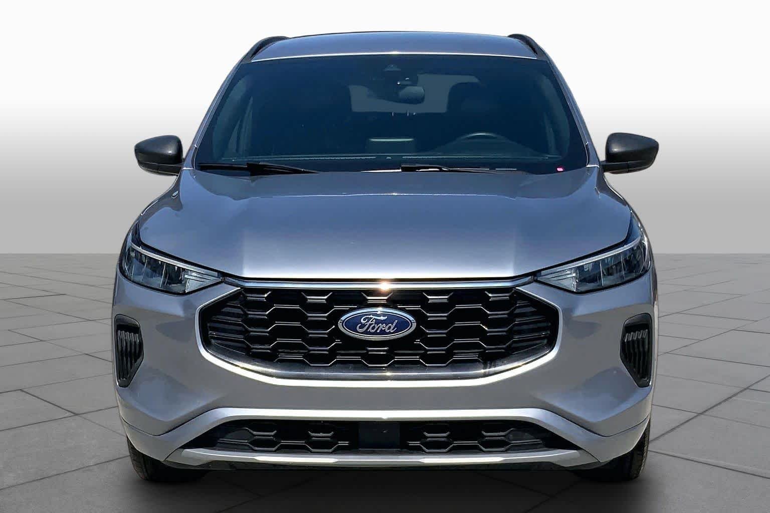 Used 2024 Iconic Silver Metallic Ford ST-Line image 4
