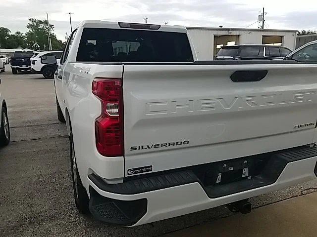 Used 2026 White Chevrolet Custom image 21