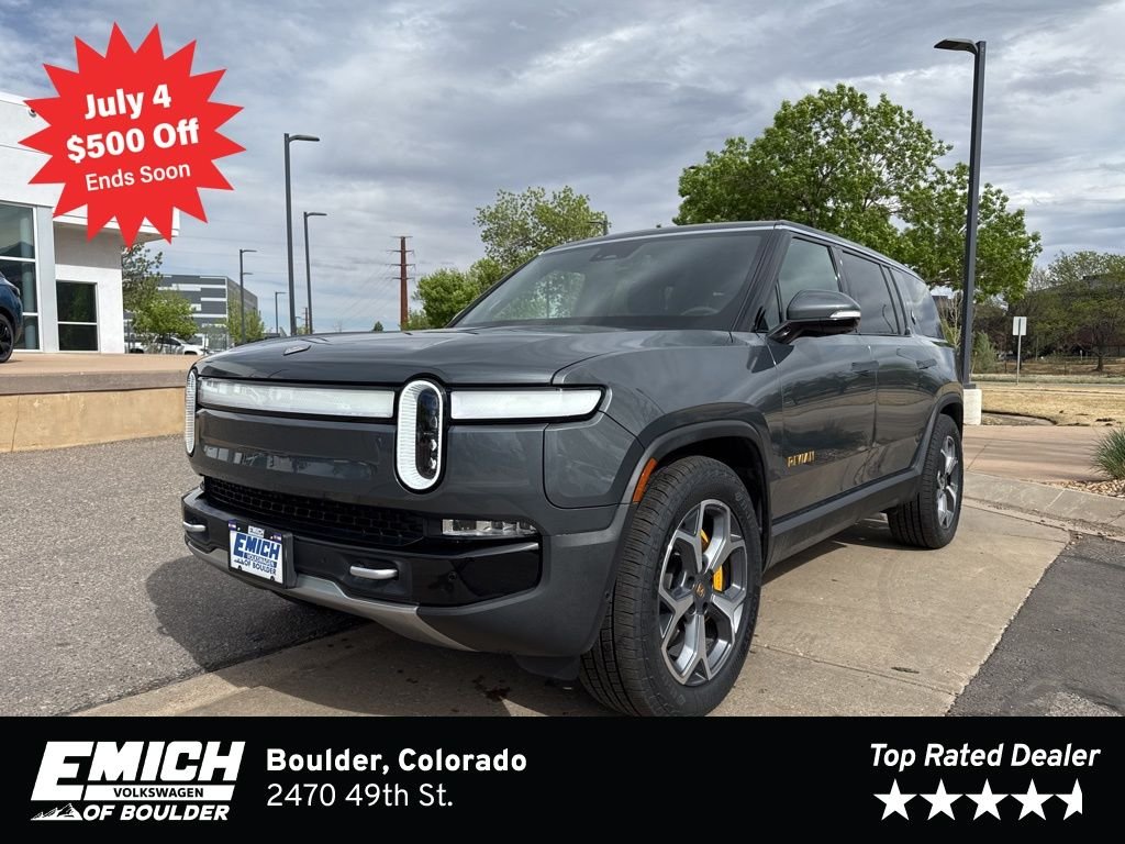 2024 Rivian R1S