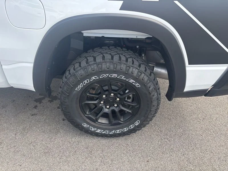 New 2026 Bright White Clear-Coat Exterior Paint RAM Rebel image 39