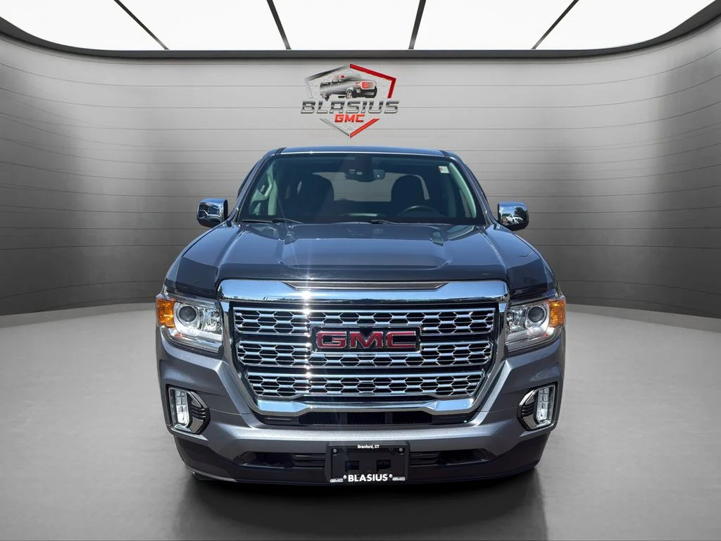 Used 2022 Gray GMC Denali image 8