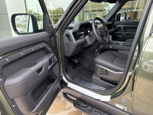 New 2026 Woolstone Green LAND ROVER S image 12