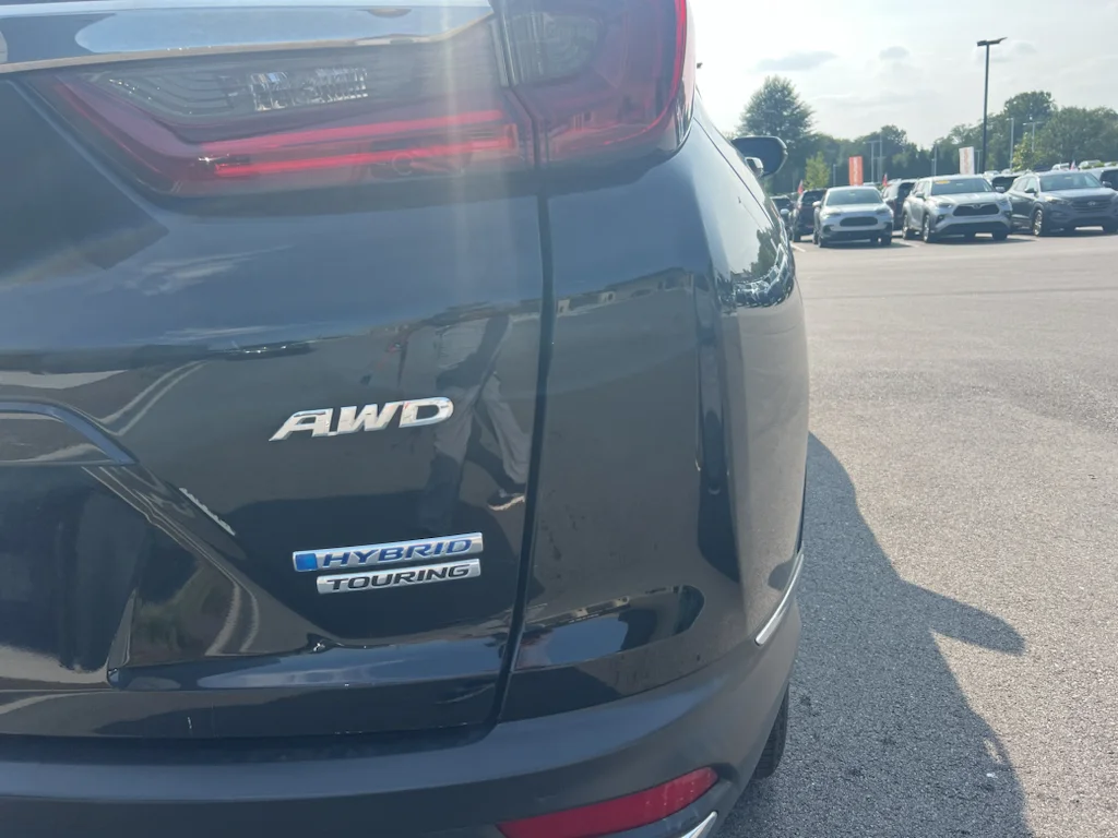 Used 2022 Crystal Black Pearl Honda Touring image 20